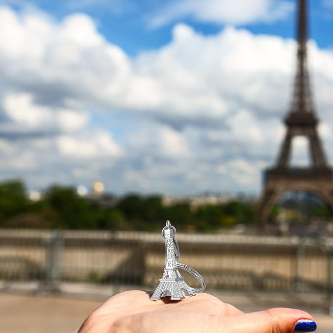 Junkin 30 Pieces Eiffel Tower Keychain Retro Decorations Purse Charms Statue Model Prom Keychain French Souvenirs