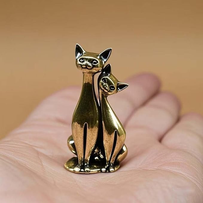Brass Animals Figurine Decorative,Metal Statue,Pure Brass Cat Statue,Miniature Feline Figurine,Intertwined Loving Cats, Ideal Decor for Home,Office, or Café. Perfect for Shelf, Living Room