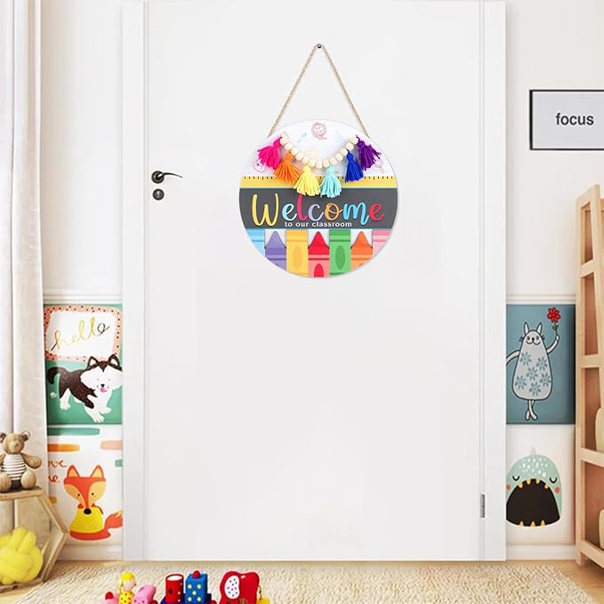 CHDITB Classroom Welcome Wooden Sign, Welcome to Our Classroom Front Door Sign Wood Hanging Plaque, Crayon Round Wood Wreaths, Back to School Wall Decor for Teacher Supplies Nursery Decor