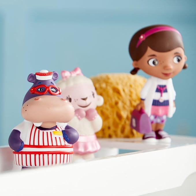Disney Store Unisex-Children Bath Set (Doc McStuffins) - Kids Bath Accessories with Beloved Disney Characters - Colorful and Fun Bath Time Essentials for Kids - Suitable for All Ages