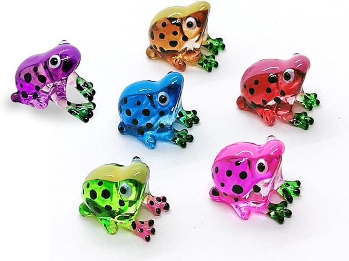 WitnyStore Tiny ¾ Inch Red Black Dotted Short Face Frog Figurine - Miniature Hand Blown Glass Poison Dart Frogs Amphibian Animals Colorful Small Crystal Decorative Collectible Figures Décor Gifts