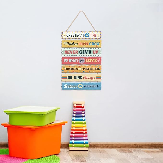 CHDITB Classroom Motivational Wooden Sign, Inspirational Wood Hanging Plaque, Positive Quotes Front Door Sign, Uplifting Wall Decor Hanger Never Give Up Wall Art for Nursery School Decor