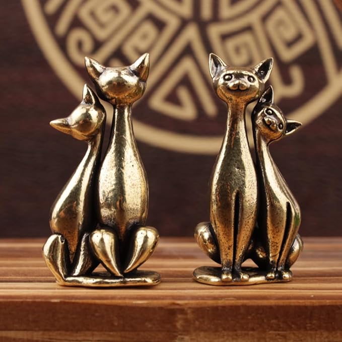 Brass Animals Figurine Decorative,Metal Statue,Pure Brass Cat Statue,Miniature Feline Figurine,Intertwined Loving Cats, Ideal Decor for Home,Office, or Café. Perfect for Shelf, Living Room