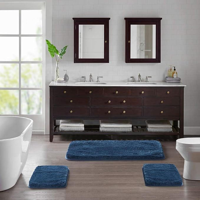 Suchtale Non Slip Bath Mat for Bathroom - 20 x 32 Navy, Soft Microfiber Shaggy Bath Rug, Machine Washable Plush Shower Mat