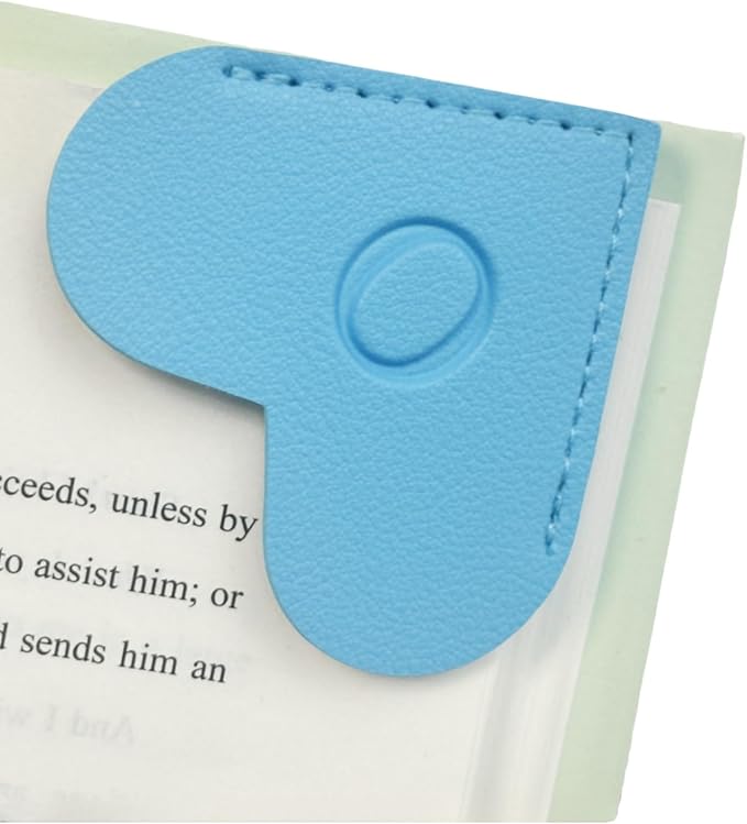 MOTEERLLU Personalized Leather Heart Bookmark with Initials, Handmade, Letter Cute Custom Corner Book Marks for Reading Women, Teachers, Students, Book Lovers, Book Accessories(Blue,O)