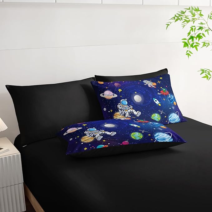 AILONEN Cute Astronaut Comforter Set Full Size,7-Piece Outer Space Planet Rocket Bed in a Bag,Comforter & Fitted Sheet with Flat Sheet & 2 Pillowcases,2 Pillow Cases for Bedroom,Soft Microfiber