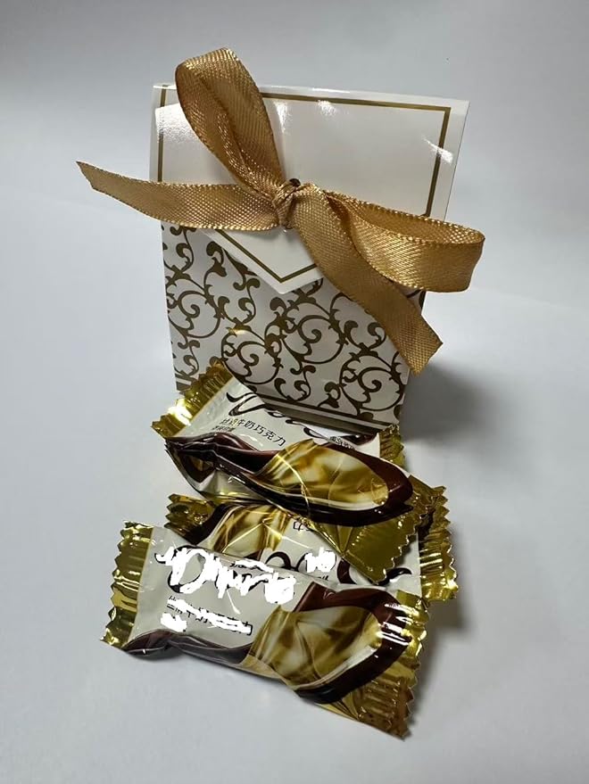 KUPOO 50PCS Candy Boxes,Gold Ribbon Wedding Favor Boxes Candy Bag Cake Box for Wedding Party Decoration Easter (gold)