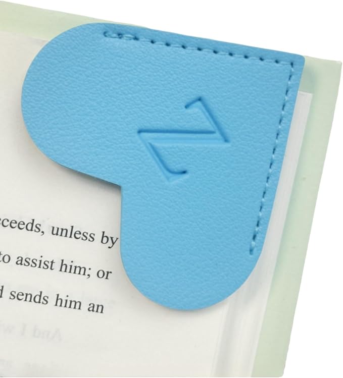MOTEERLLU Personalized Leather Heart Bookmark with Initials, Handmade, Letter Cute Custom Corner Book Marks for Reading Women, Teachers, Students, Book Lovers, Book Accessories(Blue,Z)