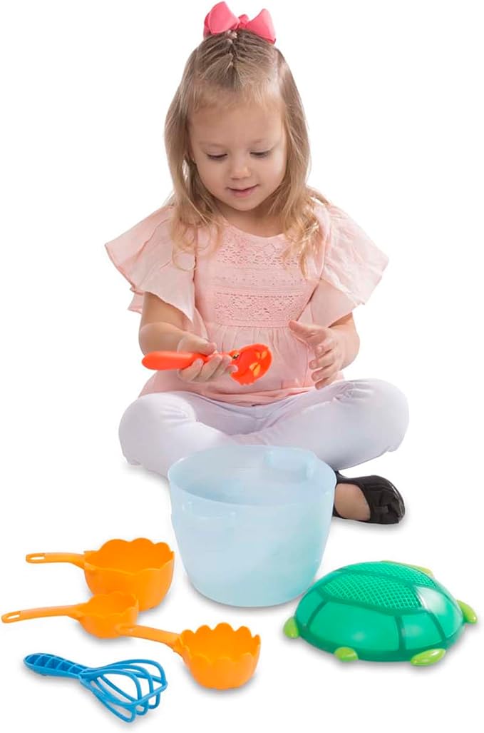 Melissa & Doug Sunny Patch Seaside Sidekicks Sand Baking Set-Beach Toy, Outdoor Play for Kids Ages 3+