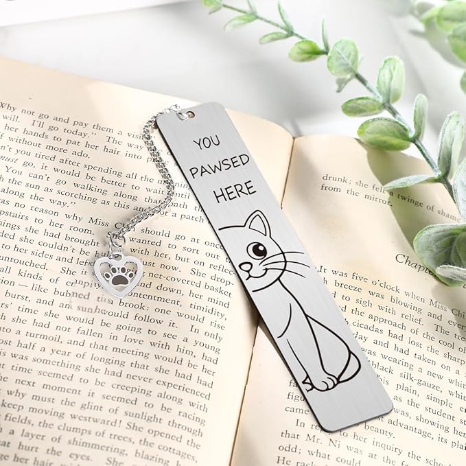 Cute Cat Gifts, Funny Cat Metal Bookmark for Reading Women, Book Accessories for Girls Cat Lovers, Retirement Gift for Women Book Lovers Men Friends