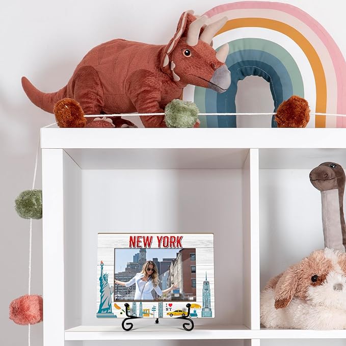 Lesixur New York 4x6 Photo Frame, Gifts for Wedding Honeymoon Vacation, New York Souvenirs for Friends Family, Wooden Picture Frame with Iron Stand for Tabletop Desktop Display, Home Table Decor -046