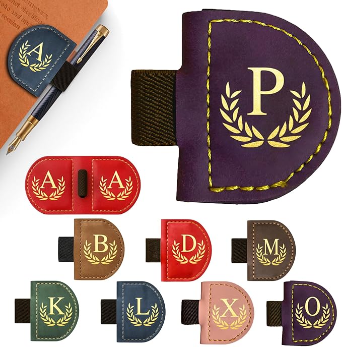 Personalized Leather Magnetic Bookmark with Pen Holder, Custom Bygone Mark Bookmark with Pen Holder, Custom Bookmarks with 26 Letters for Reading Women, Men, Teachers, Book Lovers（Purple，P）