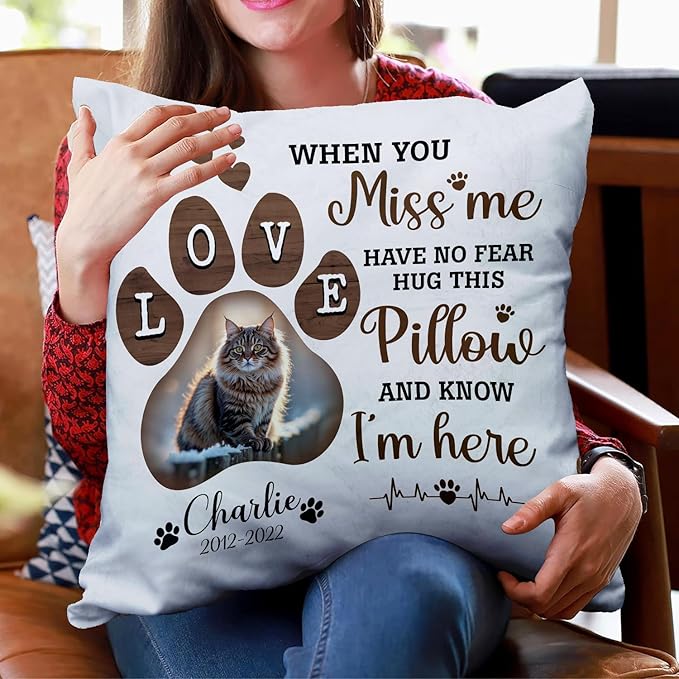 Personalized Pet Memorial Throw Pillow (Insert Included), Cat Memorial Gifts for Loss of Cat, Cat Remembrance Gifts, Loss of Cat Sympathy Gift, Cat Memorial Pillow, Pet Memorial Gifts Cat