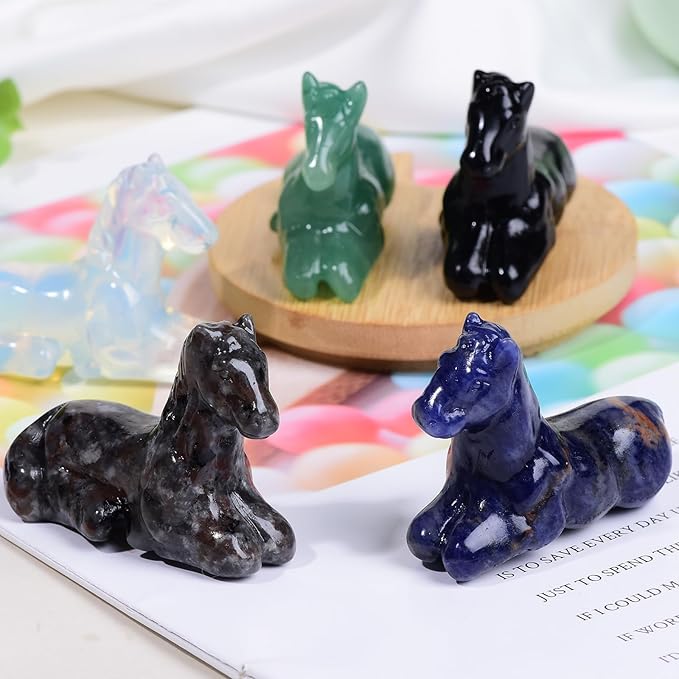 2.2 Inch Opal Horse Crystal Figurines, Hand-Carved Healing Crystals Decor, White Horse Statues Stone Energy Gemstones, in Bedroom Office Meditation Memorial Gifts for Men and Women