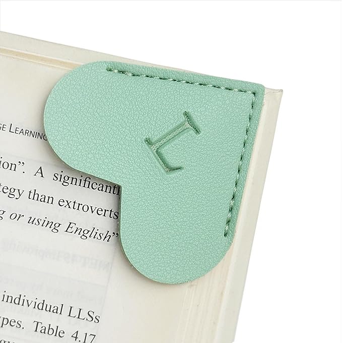 MOTEERLLU Personalized Leather Heart Bookmark with Initial, Cute Letters Custom Corner Book Mark for Reading Women, Teacher, Student, Book Lovers Gifts & Accessories(Green, L)