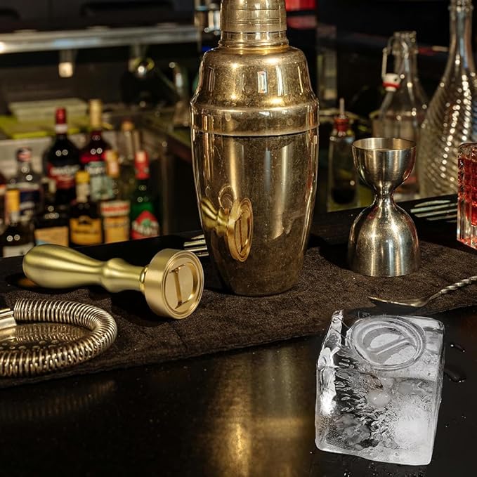 Ice Cube Stamp for Cocktails, Brass Head with Handle, Branding for Whiskey Drinks Party Wedding Making DIY Crafting (Letter D)