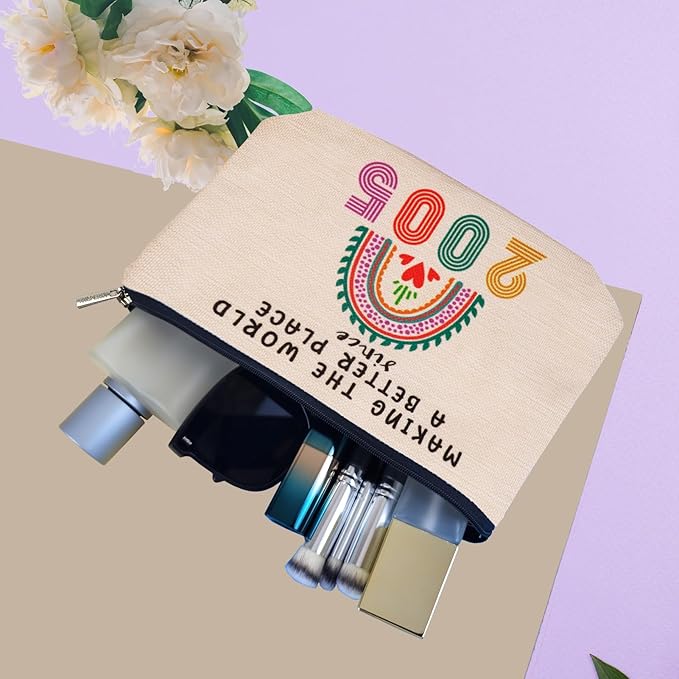 ancpeany 2026 Happy 21st Birthday Gifts for Her Makeup Bag, 21st Birthday Decorations for Her, Women, Girls, Friends, Daughter, Christmas, 2005 Cosmetic Travel Pouch 21 Year Old Birthday Gift Ideas