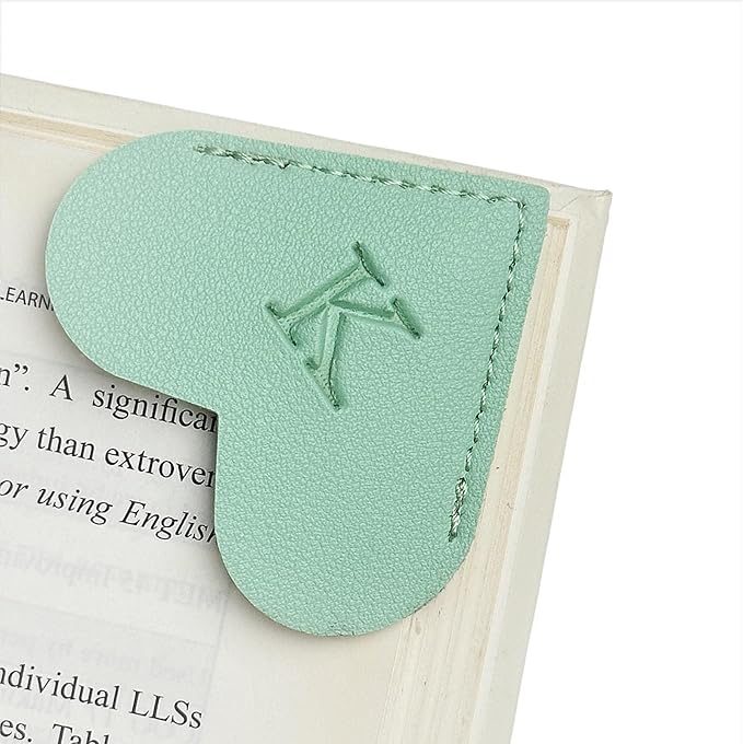 MOTEERLLU Personalized Leather Heart Bookmark with Initial, Cute Letters Custom Corner Book Mark for Reading Women, Teacher, Student, Book Lovers Gifts, Book Accessories (Green, K)