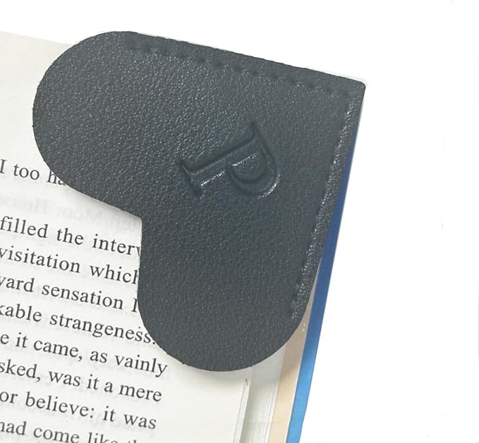 MOTEERLLU Personalized Leather Heart Bookmark with Initials, Cute Custom Corner Bookmarks for Reading Women, Men, Kids, Teachers, Book Lovers Gifts(Black P)