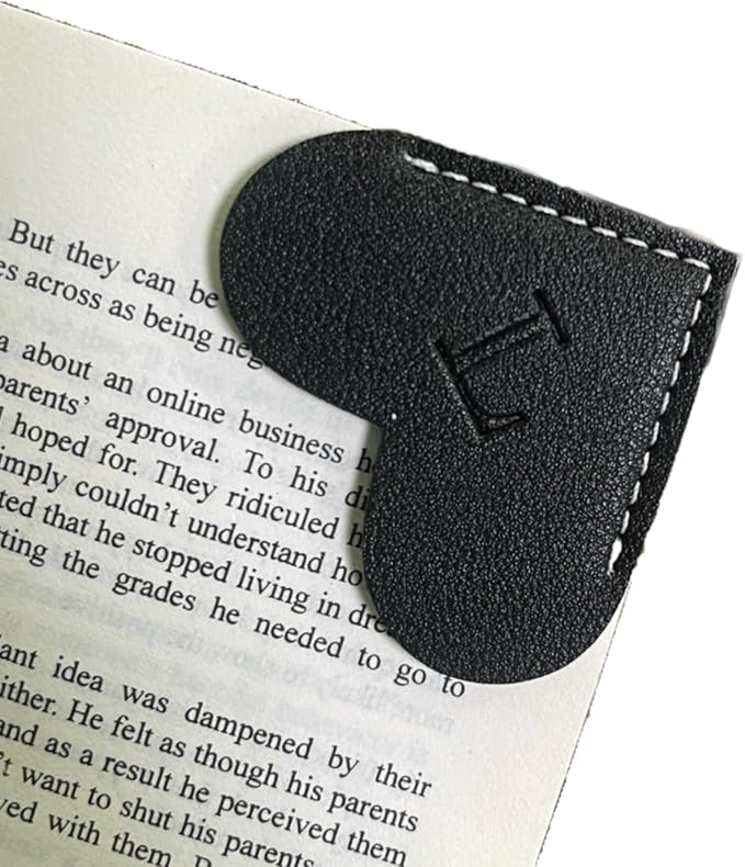 Personalized Leather Book Marks, Heart Bookmark, Unique Cute Handmade Letter Bookmarks Accessories for Reading Women, Teacher, Student, Book Lovers Book Mark Gifts (Black, L)