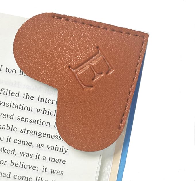 MOTEERLLU Personalized Leather Heart Bookmark with Initials, Cute Custom Corner Bookmarks for Reading Women, Men, Kids, Teachers, Book Lovers Gifts(Brown E)