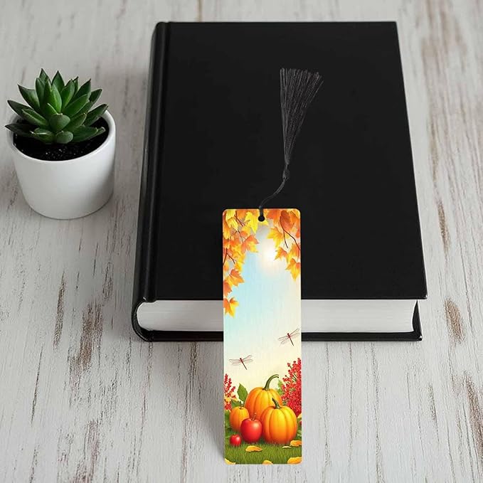Thanksgiving Bookmarks 5 Pcs Autumn Pumpkin Fruit Maple Leaves Wooden Bookmark with Tassels for Reading Book Lovers Gift Office School Readers Teacher
