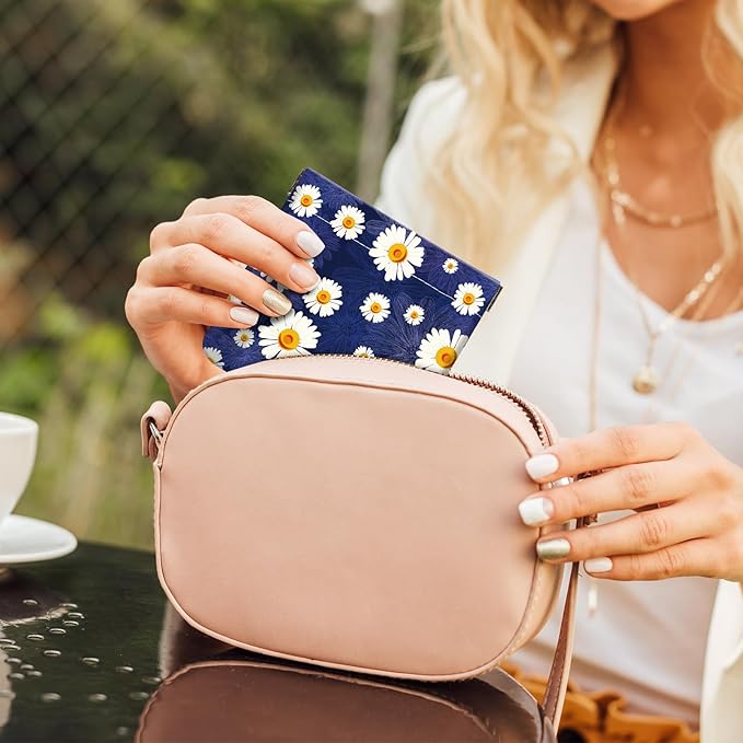 2Pcs PU Leather Small Squeeze Coin Purse Pouch Mini coin Bag Unique And Cute Wallet Cosmetic Bags Change Bag For Women Girls Men Daisy Print