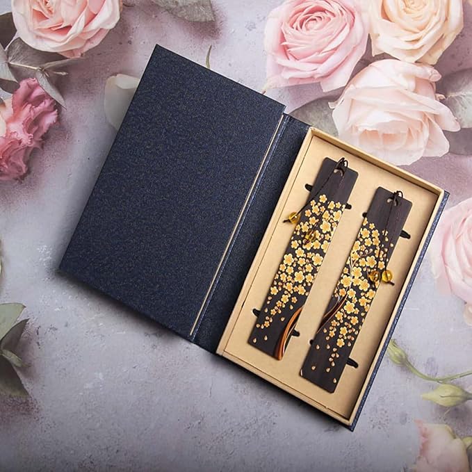 2pcs Wooden Bookmark,5.71"x1.18" Wooden Reading Marker for Reading Book Lovers Birthday Present, Lightweight Page Markers Unique Gift for Men Women Students Teachers