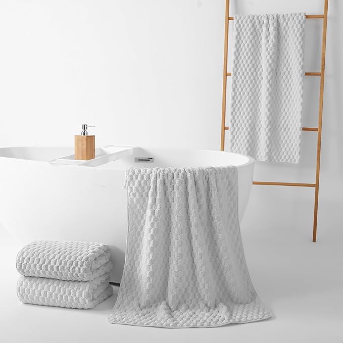 REDKISS 4 Pack Gray Microfiber Bath Towels - Extra Large Waffle Towels Set for Bathroom, Super Absorbent Towel Set of 4 Lagre, Quick Dry Bathroom Towel for Spa, Gym,Travel, Lint Free, Ultra Soft