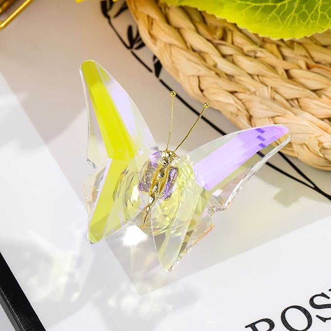 Movdyka Crystal Butterfly Decor Figurines for Mom Wife Women, Colorful Glass Butterfly Craft Desk Office Dcorations Table Centerpieces, Animal Ornaments Paperweight