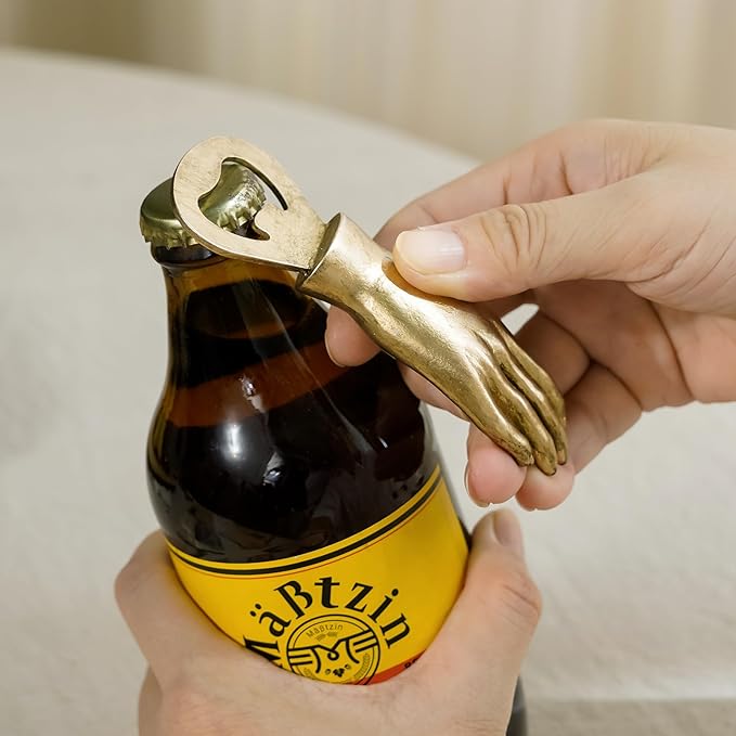 Vintage Hand Shape Beer Bottle Opener Functional Bottle Opening Father's Day Christmas Birthday Gift for Men Husband Father Beer Lovers Funny Metal Decor for Homes Kitchen Man Cave, Gold