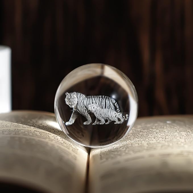 ZEERSHEE 60mm 3D Tigers Crystal Ball with Stand Glass Tiger Decorative Ball Paperweights Decor for Home Office