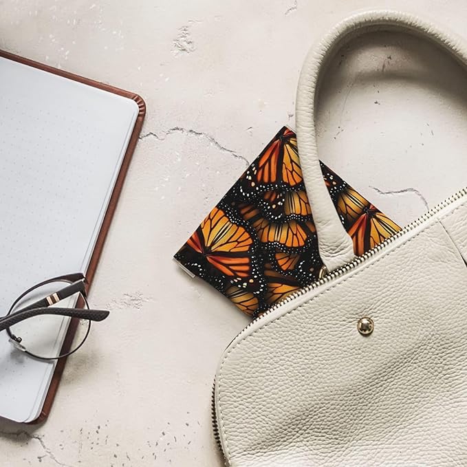 Coin Purse Orange Monarch Butterflies Leather Squeeze Coin Purse Mini Pouch Change Wallet Bag Gifts for Women Kids Girls Key Holder