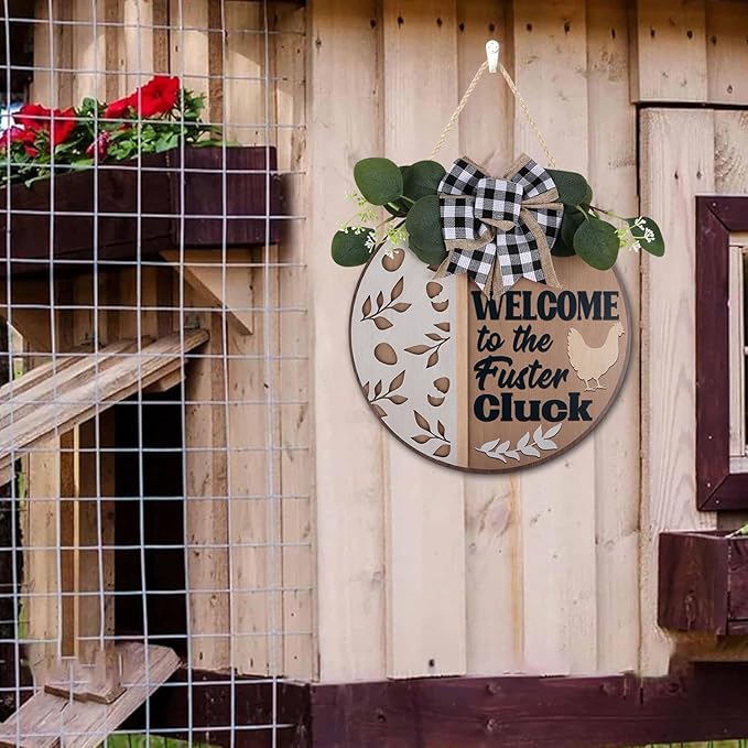 CHDITB Funny Chicken Wooden Sign, Rustic Farmhouse Wall Art Plaque, Chicken Coop Barnyard Hanging, Hen House Coop Round Sign,Welcome To The Fuster Cluck Door Hanger For Porch Outdoor Country Home Decor