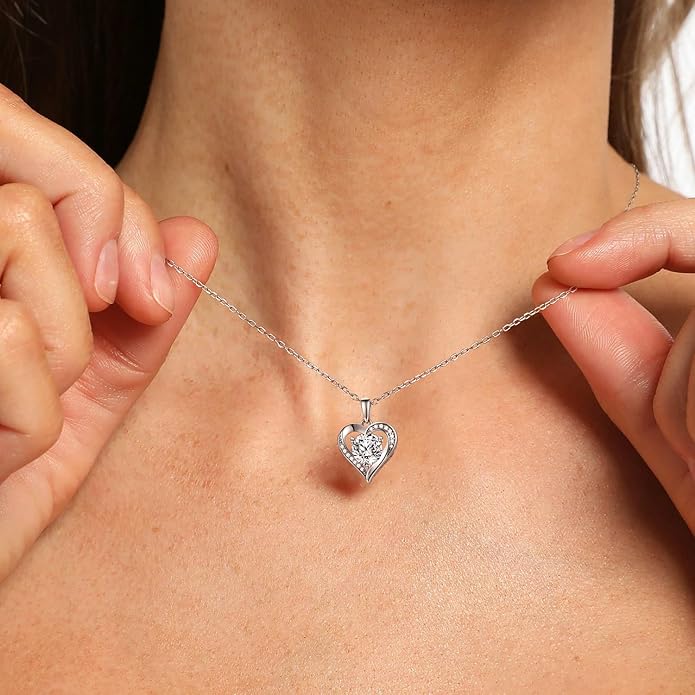 Moissanite Necklace for Women 1.0ct D Color, Sterling Silver Heart Necklace, Anniversary Gifts for Women, Making It A Perfect Gift for Your Wife, Girlfriend Mom