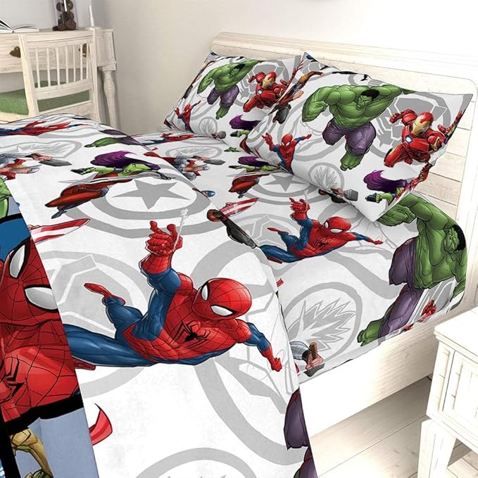 Jay Franco Marvel Avengers Team 5 Piece Full Bed Set - Includes Comforter & Sheet Set - Super Soft Fade Resistant Polyester - (Official Marvel Product)