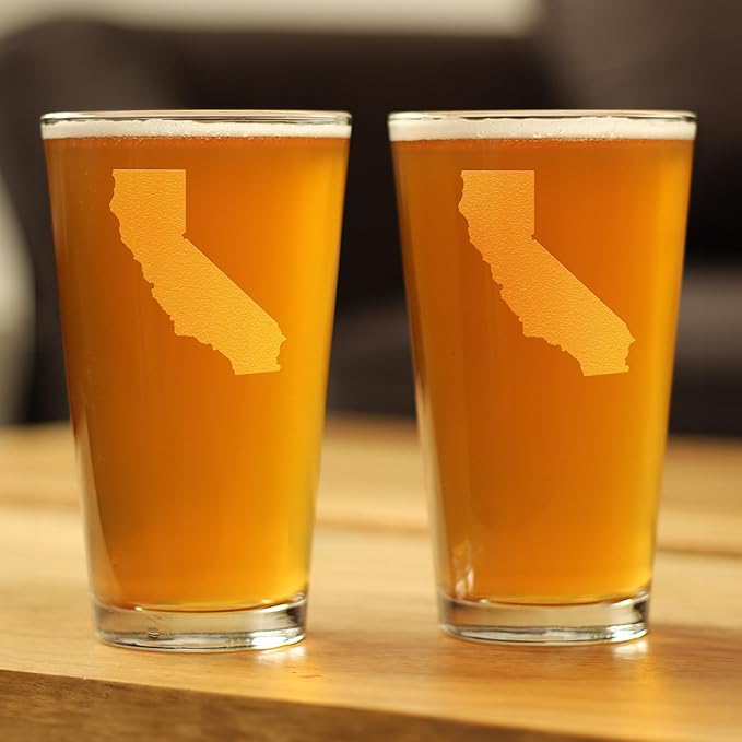 Bevvee California State Outline Pint Glass for Beer - State Themed Drinking Decor and Gifts for Californian Women & Men - Set of 2-16 Oz Glasses