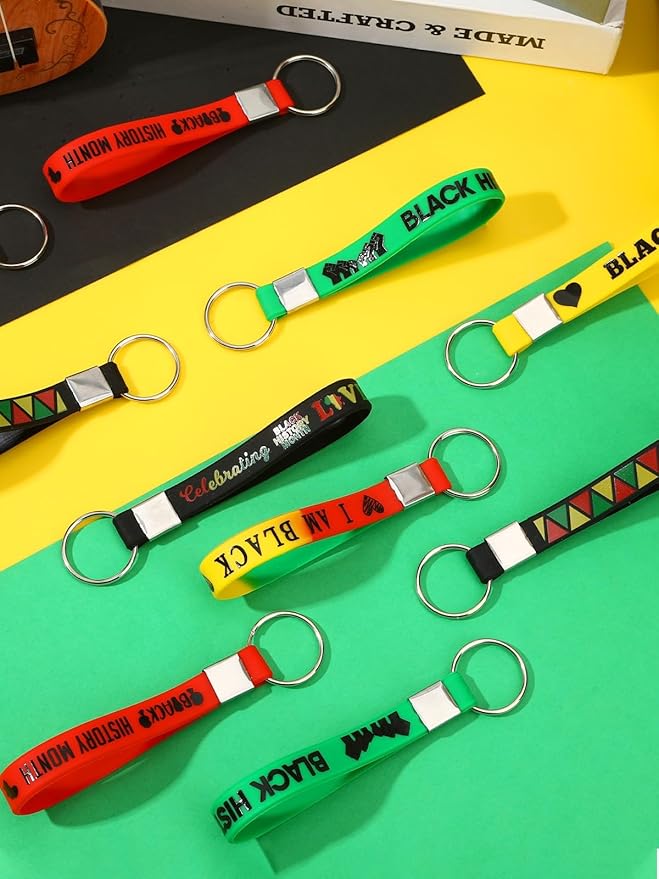 36Pcs Black History Month Gifts Bulk 6 Designs Keychains for Black History Month Celebrations Freedom Day Office Patriotic Party Favors Gift Bag Fillers