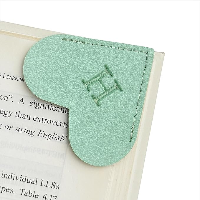 MOTEERLLU Personalized Leather Heart Bookmark with Initial, Cute Letters Custom Corner Book Mark for Reading Women, Teacher, Student, Book Lovers Gifts, Book Accessories (Green, H)