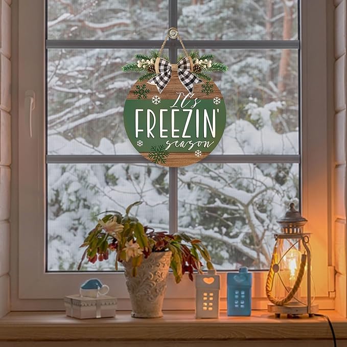 Deroro Winter It's Freezin' Season Green Front Door Sign, Farmhouse Snowflake Wood Hanger Outdoor Outside Porch Decor, Rustic Christmas Wooden Wreath Indoor Wall Hanging Decoration with Plaid Bow