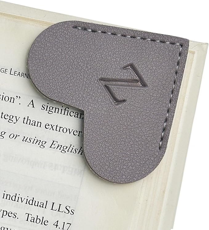 MOTEERLLU Personalized Leather Heart Bookmark with Initial, Cute Letters Custom Corner Book Mark for Reading Women, Teacher, Student, Book Lovers Gifts, Book Accessories (Grey, Z)