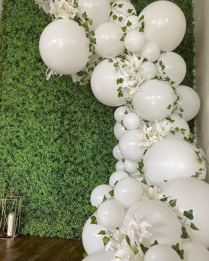 Bezente White Balloons 18 Inch - 30 Pack Large Thick White Balloons Big Round White Latex Balloons for Wedding Bridal Shower Anniversary Birthday Party Decorations