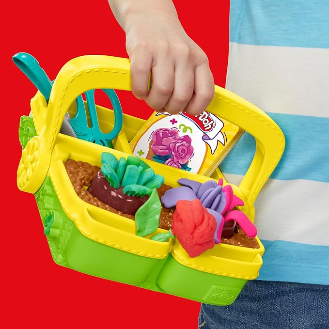 Play-Doh Blooming Flower Garden Toy Playset, Nature Pretend Play, Kids Arts & Crafts, Christmas Stocking Stuffer Gifts, Ages 3+