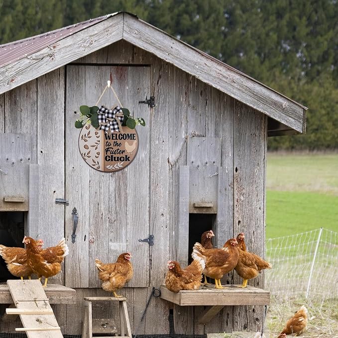 CHDITB Funny Chicken Wooden Sign, Rustic Farmhouse Wall Art Plaque, Chicken Coop Barnyard Hanging, Hen House Coop Round Sign,Welcome To The Fuster Cluck Door Hanger For Porch Outdoor Country Home Decor