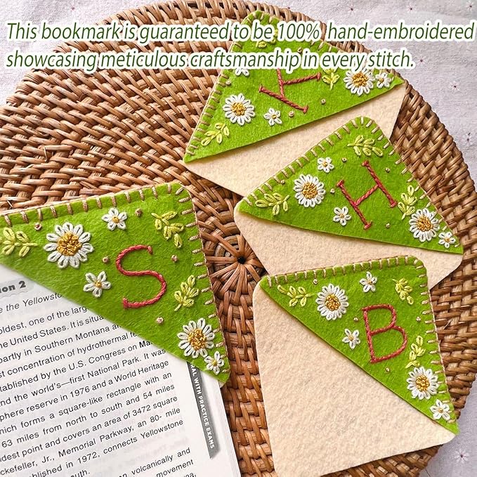 Personalized Hand Embroidered Corner Bookmark, Bookmarks for Women, Personalized Bookmark for Book Lovers, Cute Flower Book Mark by HNQCPCVU (C, Green)
