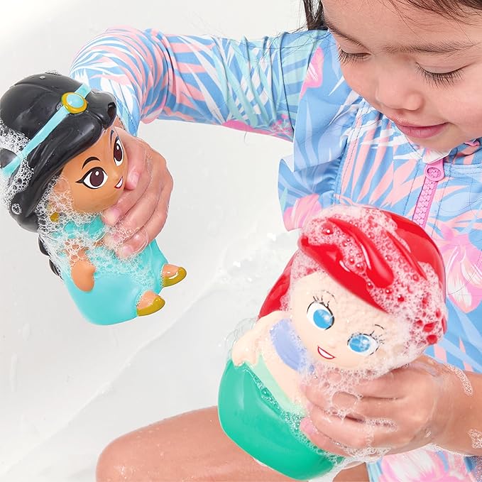 Disney Princess - 5 Piece Bath Squirter Bucket Set -Bath Toys for Baby and Toddlers - Includes Organizer Bucket - Store Bath Time Water Toys