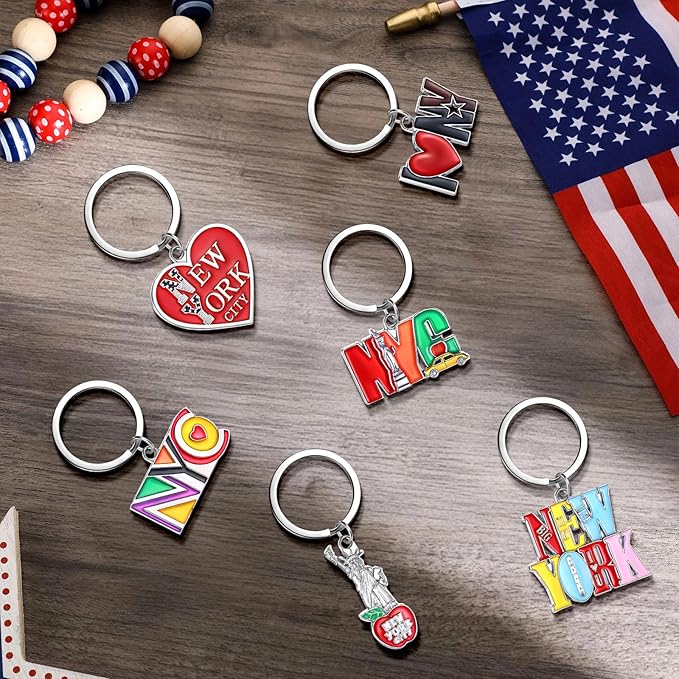 Landical 6 Sets New York Souvenir Gifts Include 6 Pcs New York Cosmetic Bag and 6 Pcs Metal Keychain for Women Traveler Christmas Party Gifts