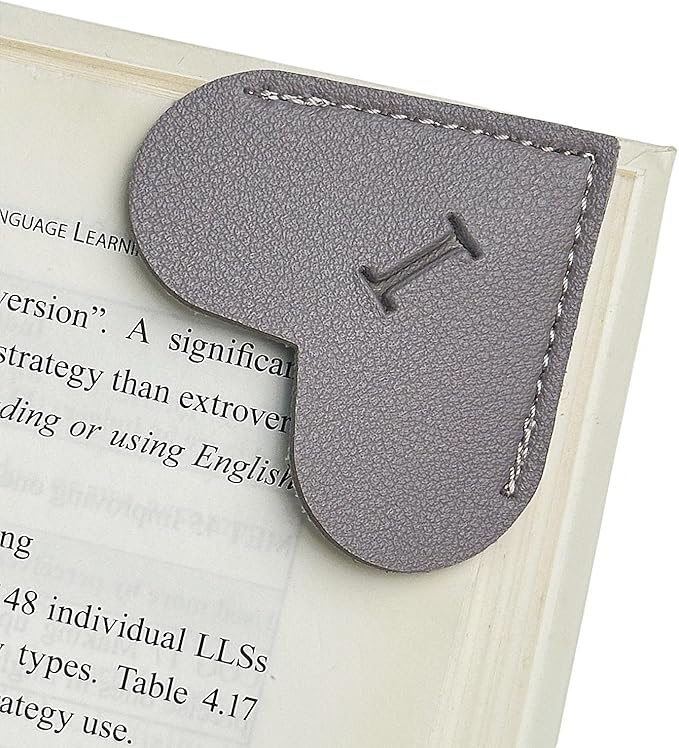 MOTEERLLU Personalized Leather Heart Bookmark with Initial, Cute Letters Custom Corner Book Mark for Reading Women, Teacher, Student, Book Lovers Gifts, Book Accessories (Grey, I)