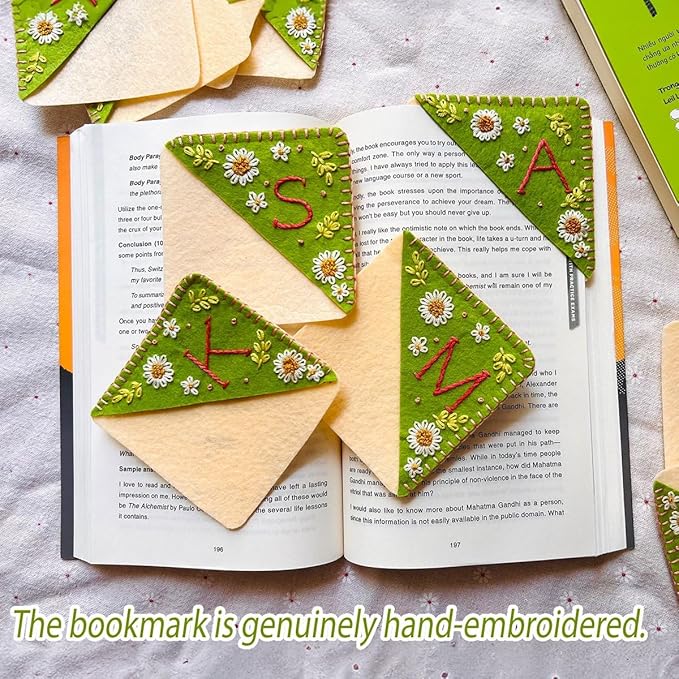 Personalized Hand Embroidered Corner Bookmark, Bookmarks for Women, Personalized Bookmark for Book Lovers, Cute Flower Book Mark by HNQCPCVU (C, Green)