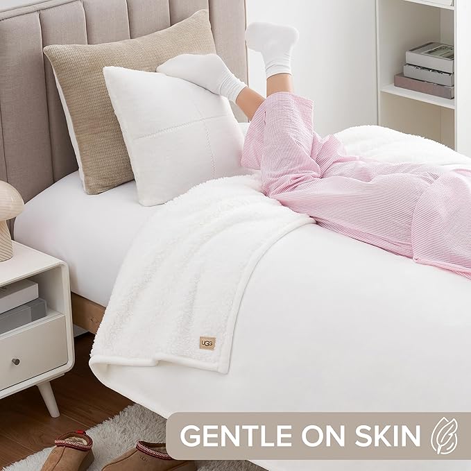 UGG Nita Twin XL/Twin Blanket Soft Fluffy Blanket for Bed, Warm Soft Bedding, Large Throw for Couch, Holiday Present, Machine Washable, 60-inch x 90-inch, White Snow